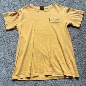 Vineyard Vines T-shirt!!